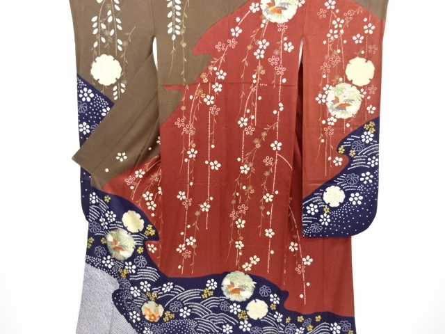 リサイクル　金彩絞り雪輪に鶴・笹・枝垂れ桜模様刺繍振袖　袋帯・和装小物セット